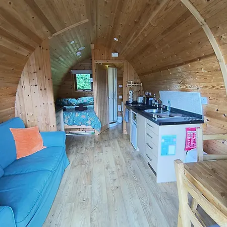 The Wee Lodge Mallaig Exterior photo